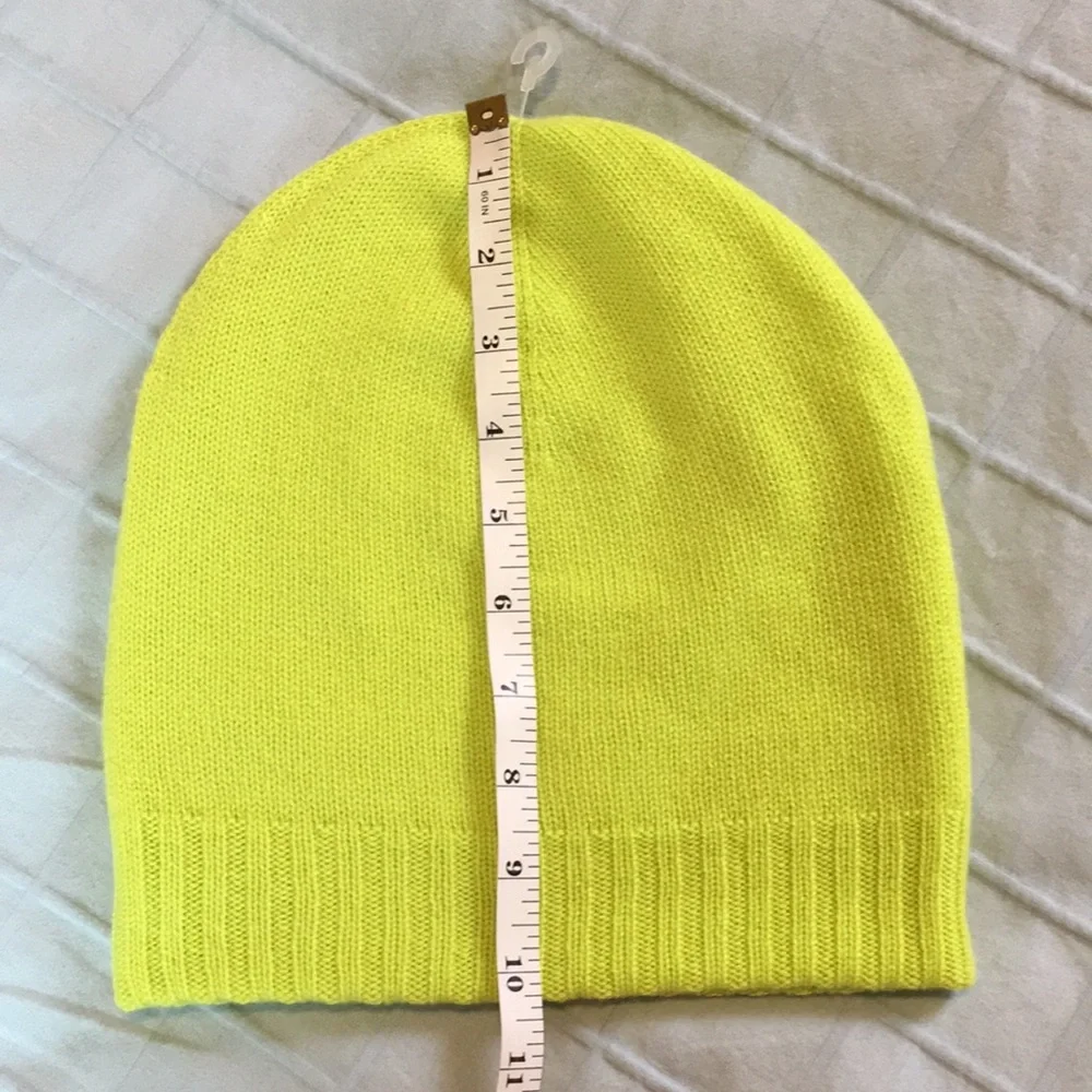 100% Cashmere Knit Beanie Reversible by St. Bernard